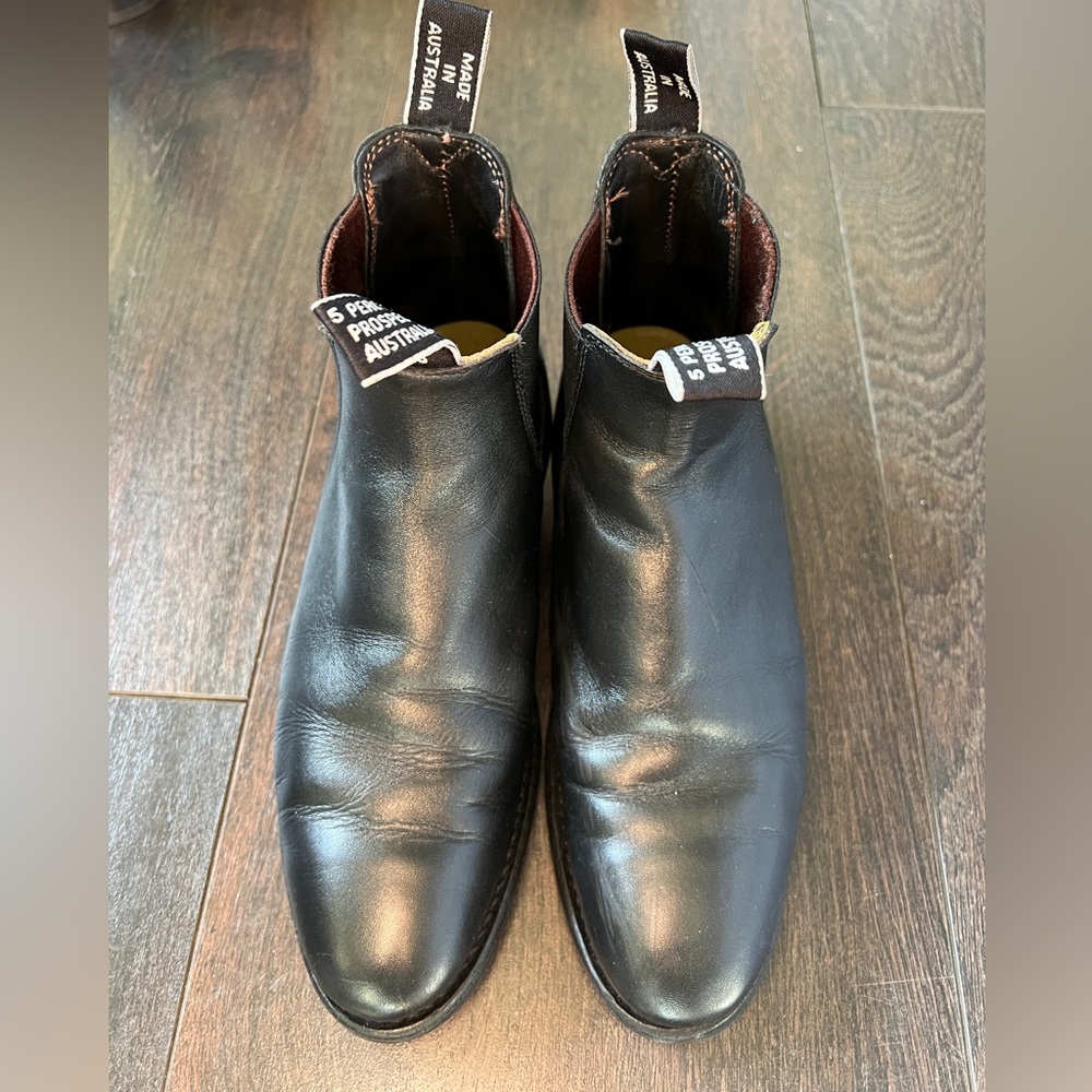 RM Williams (Australia) Women’s Adelaide (Chelsea) boot, size 6